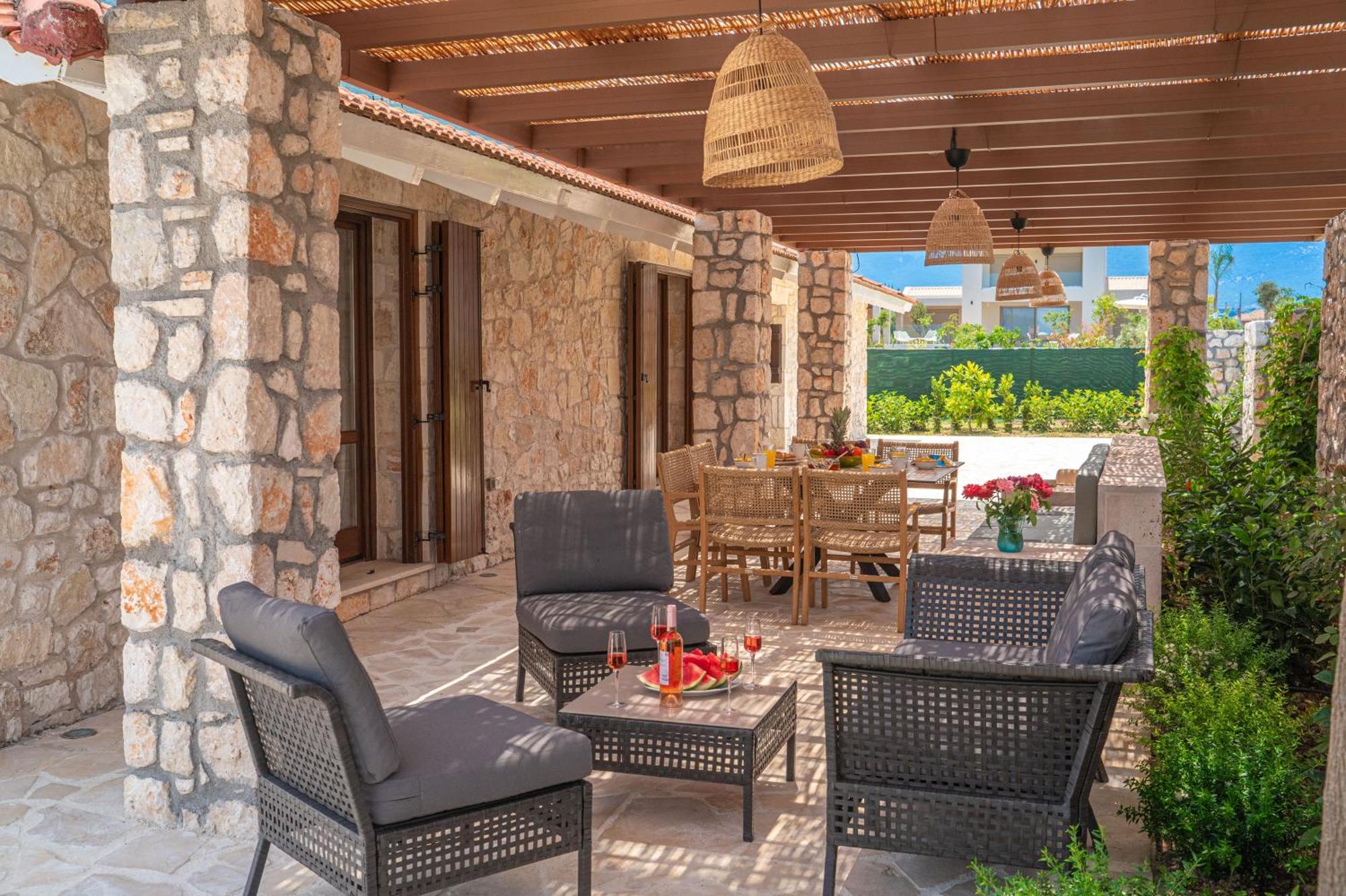 τheano * Sami (Kefalonia)