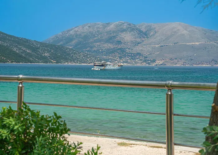 Τheano Villa